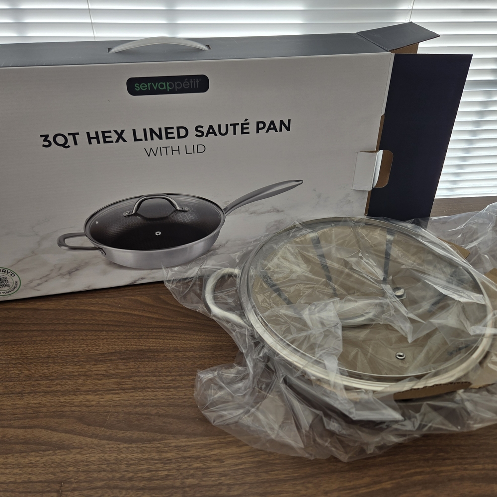Silver Hex Lined Sauté Pan with Lid **NEW**